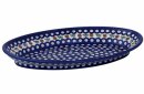 Simple oval serving tray in the decor 41