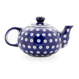 Small Teapot, just the right size for two cup of tea. Decor 42