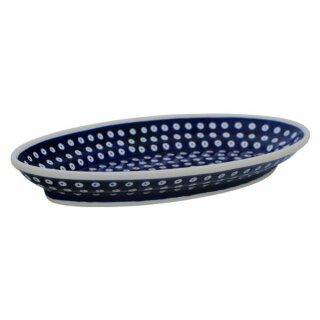 Simple oval serving tray in the decor 42